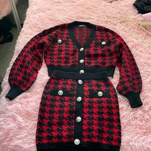 crop top sweather with skirt statment look